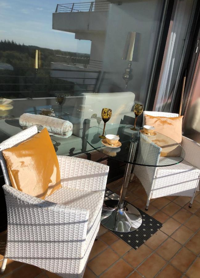 Tiffanys Ferienapartments In Der Privatresidenz Des Plaza Premium Hotel Тиммендорфер-Штранд Экстерьер фото