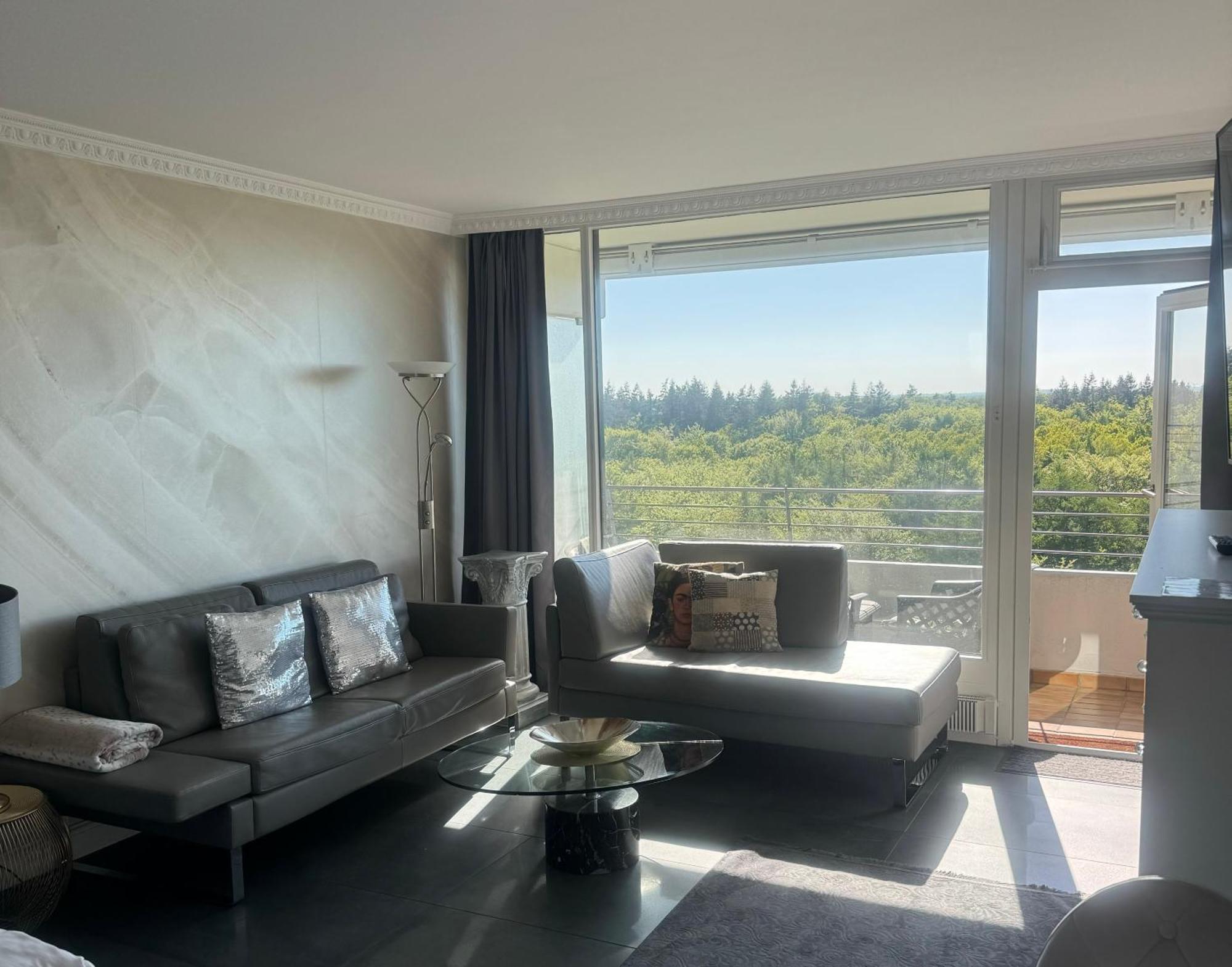 Tiffanys Ferienapartments In Der Privatresidenz Des Plaza Premium Hotel Тиммендорфер-Штранд Экстерьер фото